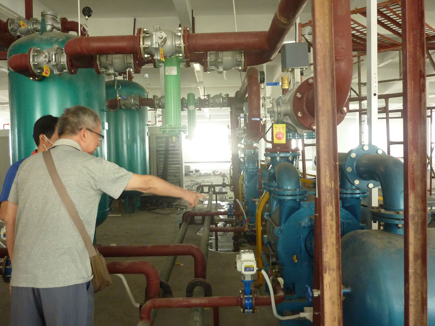 電池水環真空泵使用現場